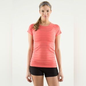 Lululemon Run: Swiftly Tech Short Sleeve Love Red size 6